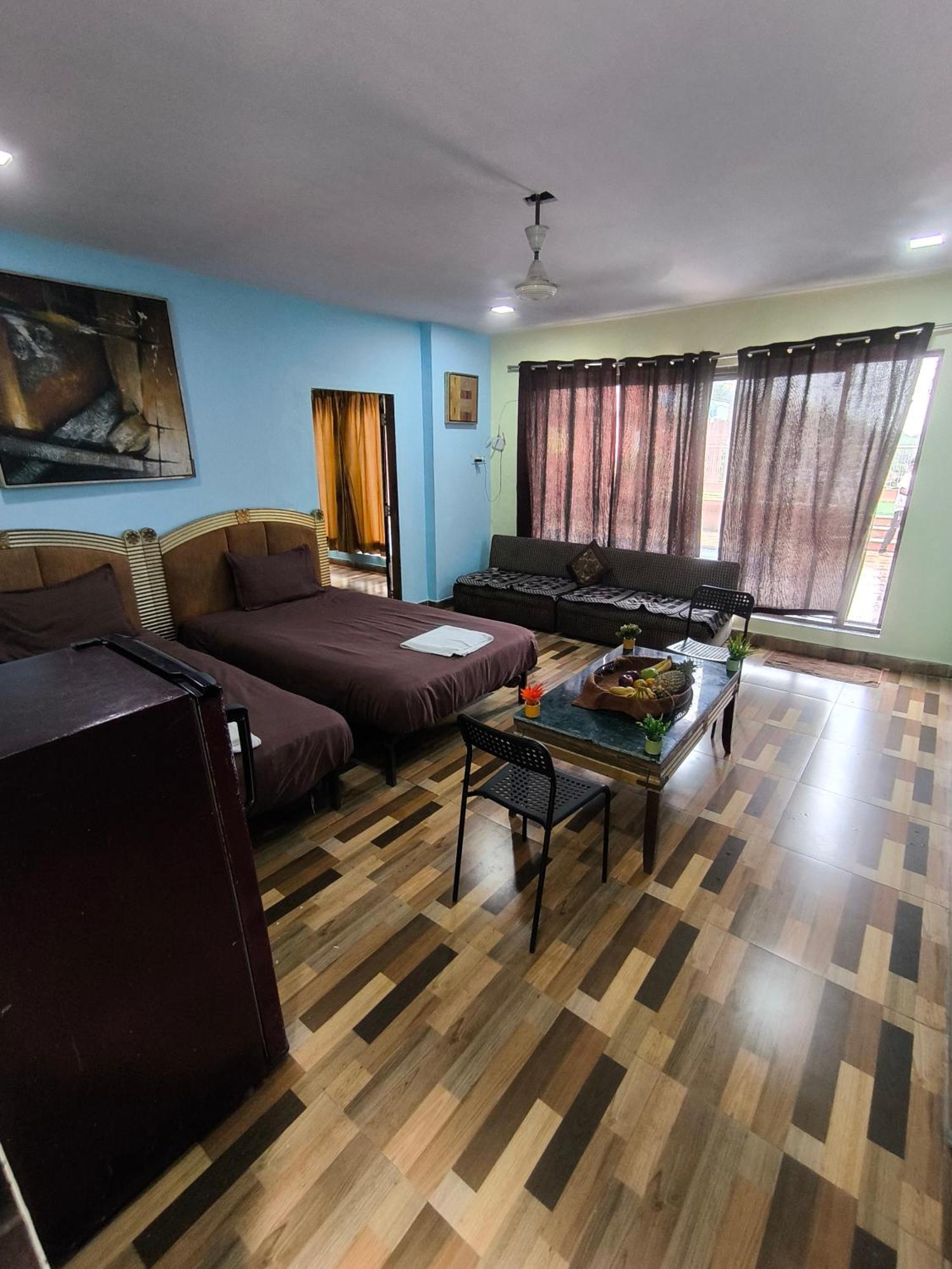 King Size Deck Villa Bombay Eksteriør billede